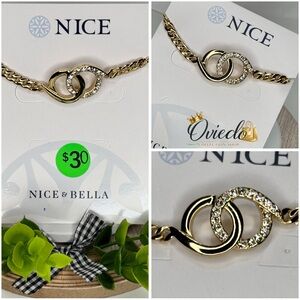Gold and Silver Interlocking Circle Bracelet